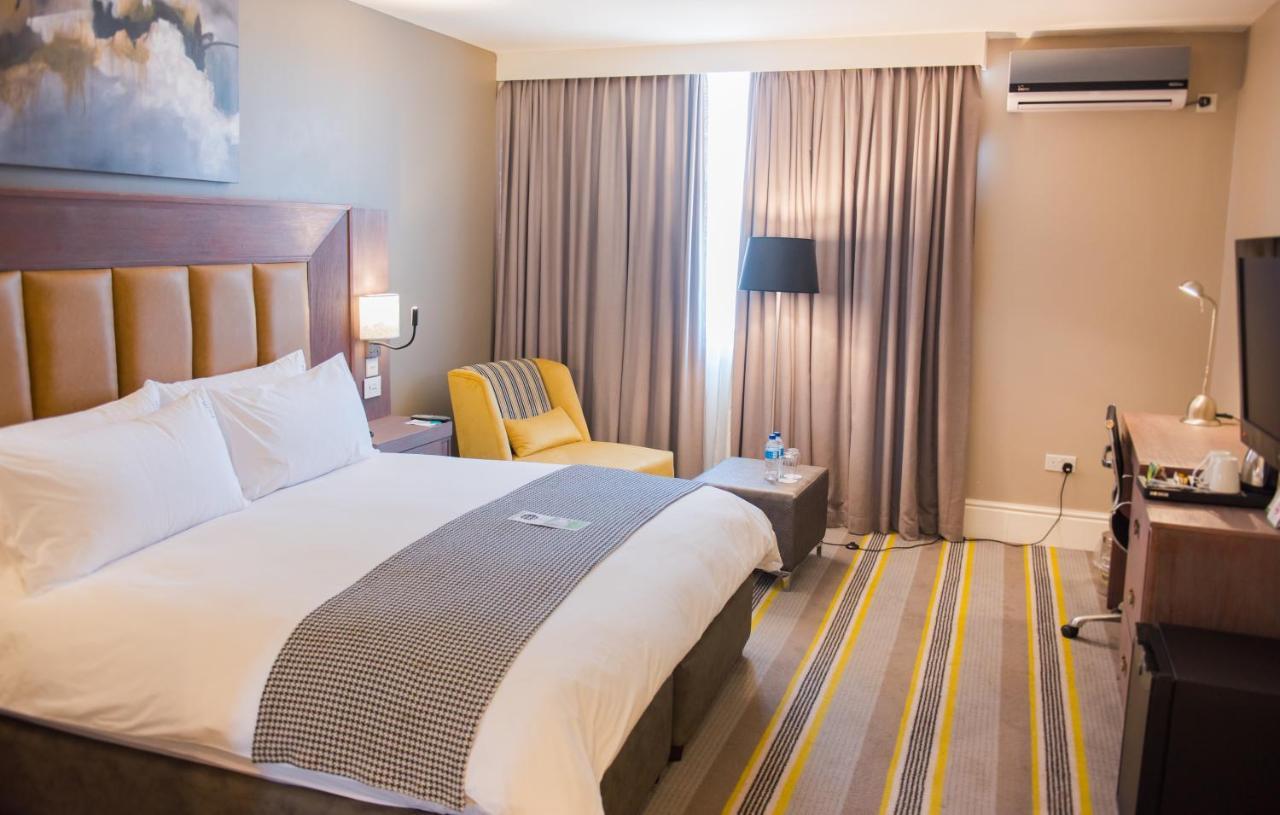 Holiday Inn - Mutare By Ihg Kültér fotó