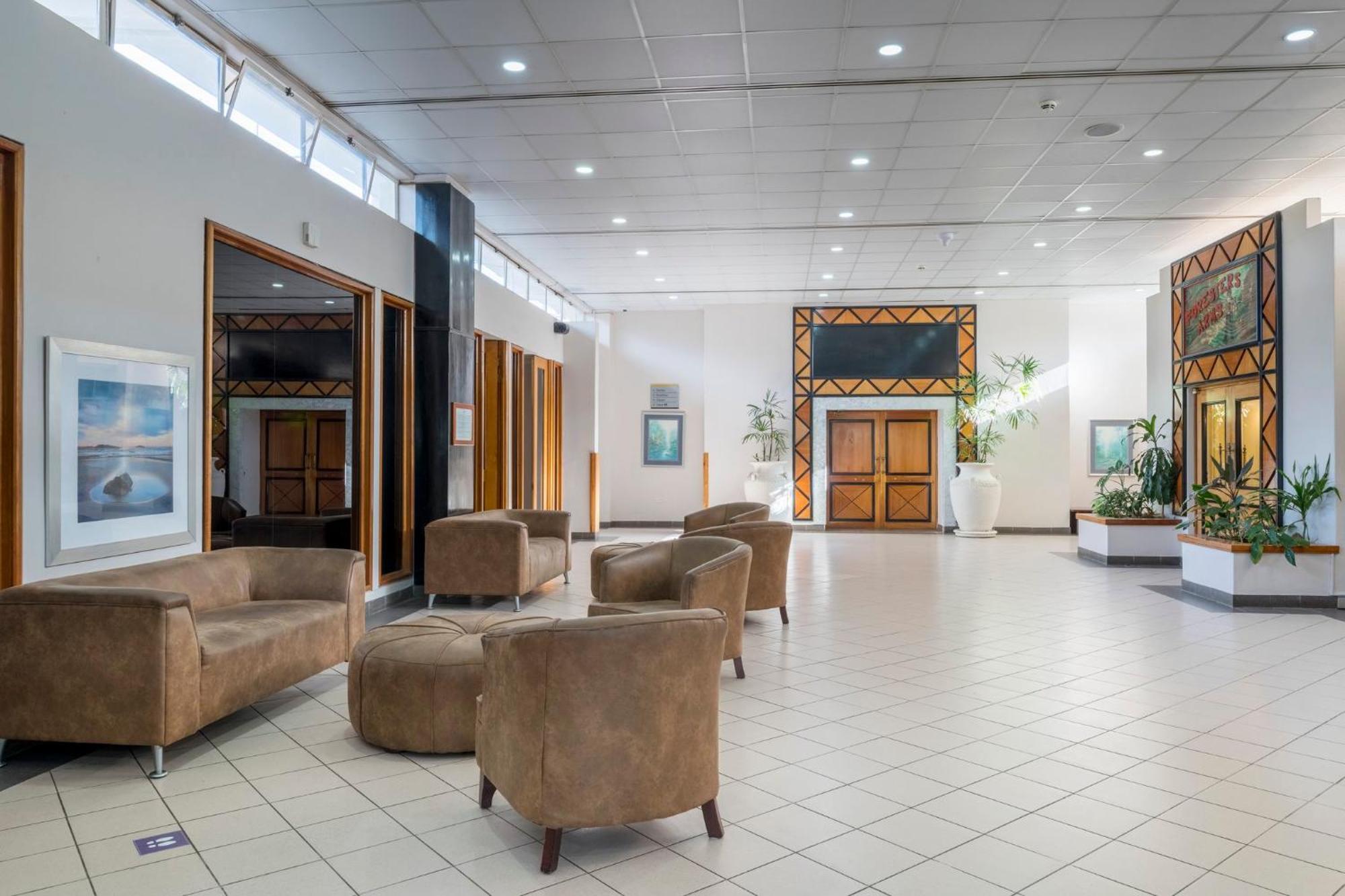 Holiday Inn - Mutare By Ihg Kültér fotó
