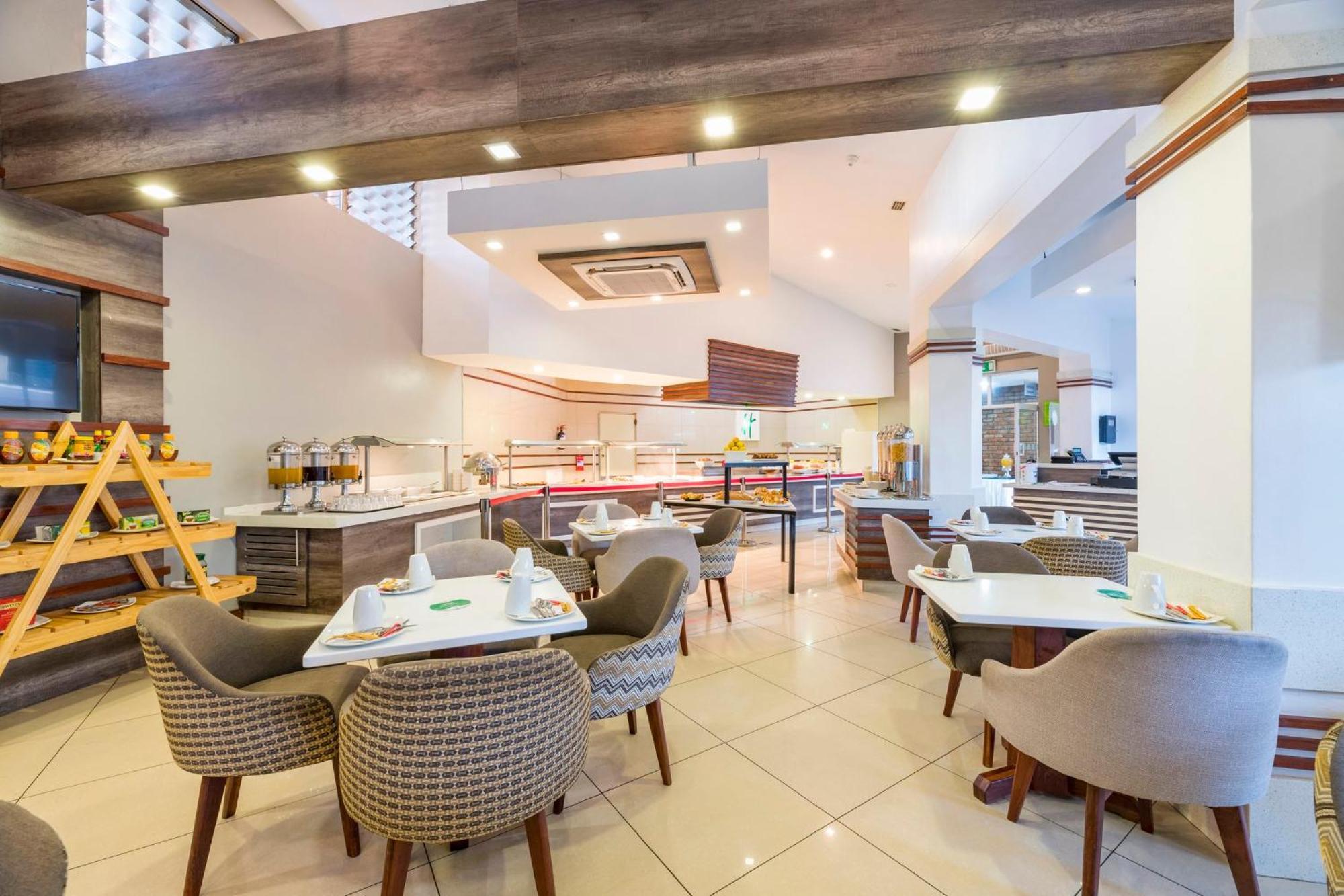 Holiday Inn - Mutare By Ihg Kültér fotó